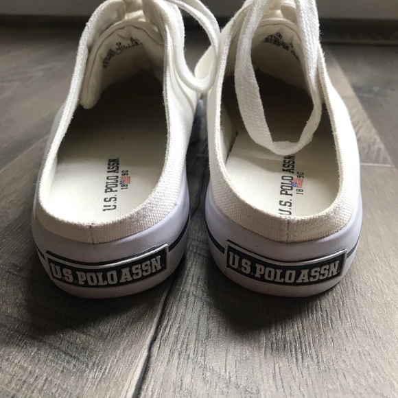 U.S. Polo Assn. White Open Back Shoes - Picture 4 of 7